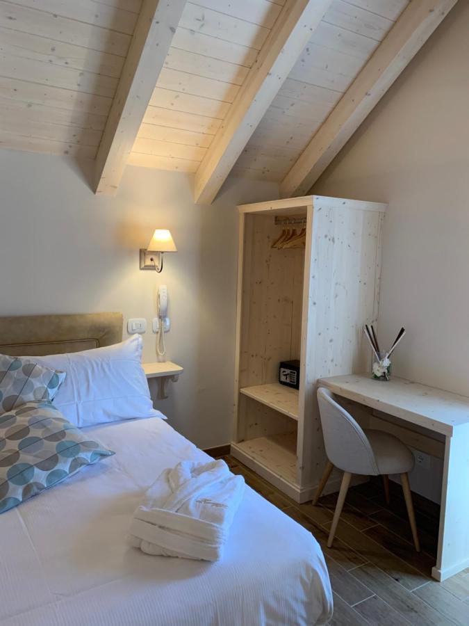Hotel Rosengarten 타르비시오 외부 사진